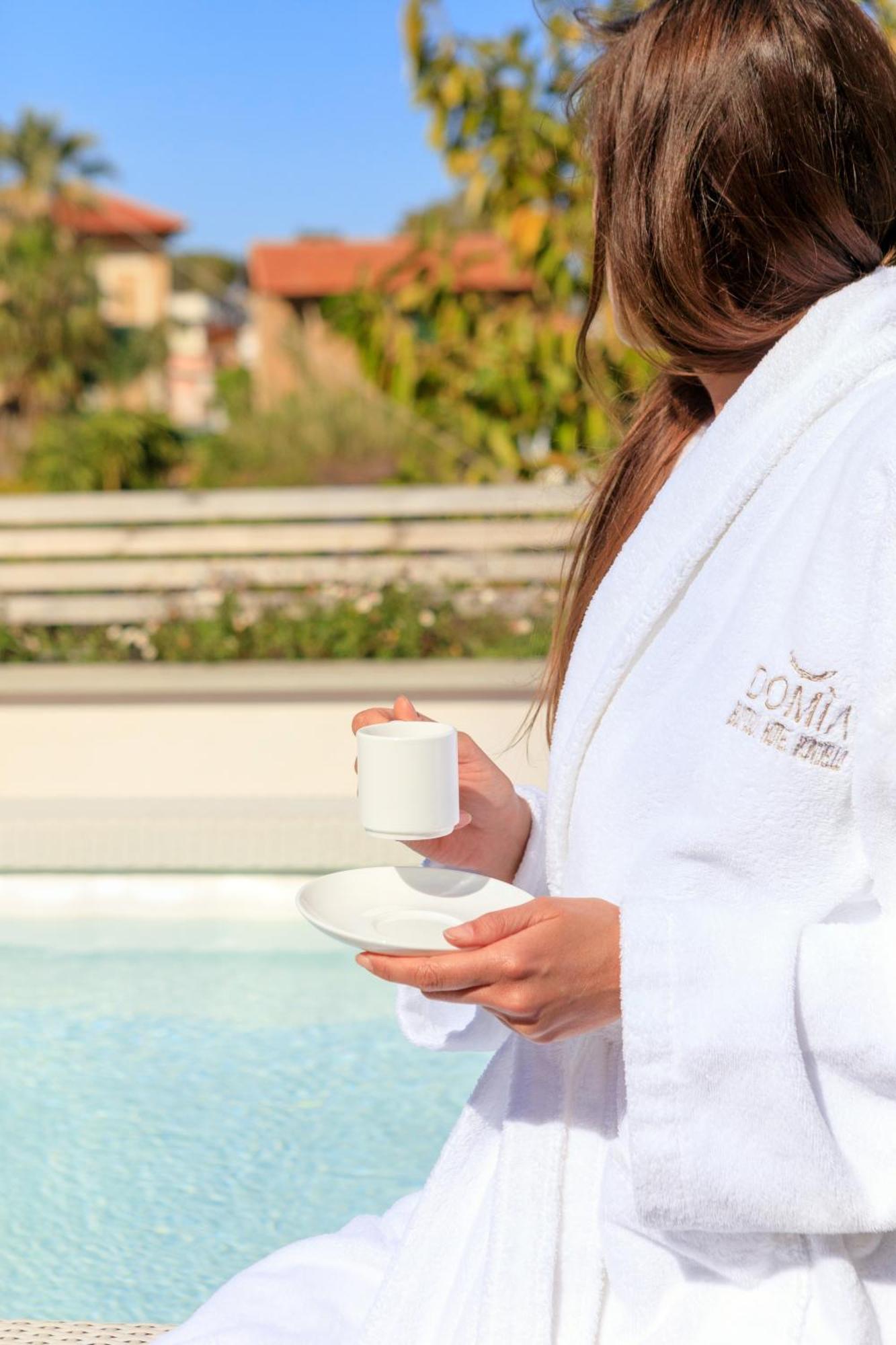 Domia Boutique Hotel E Cucina Mondello Bagian luar foto